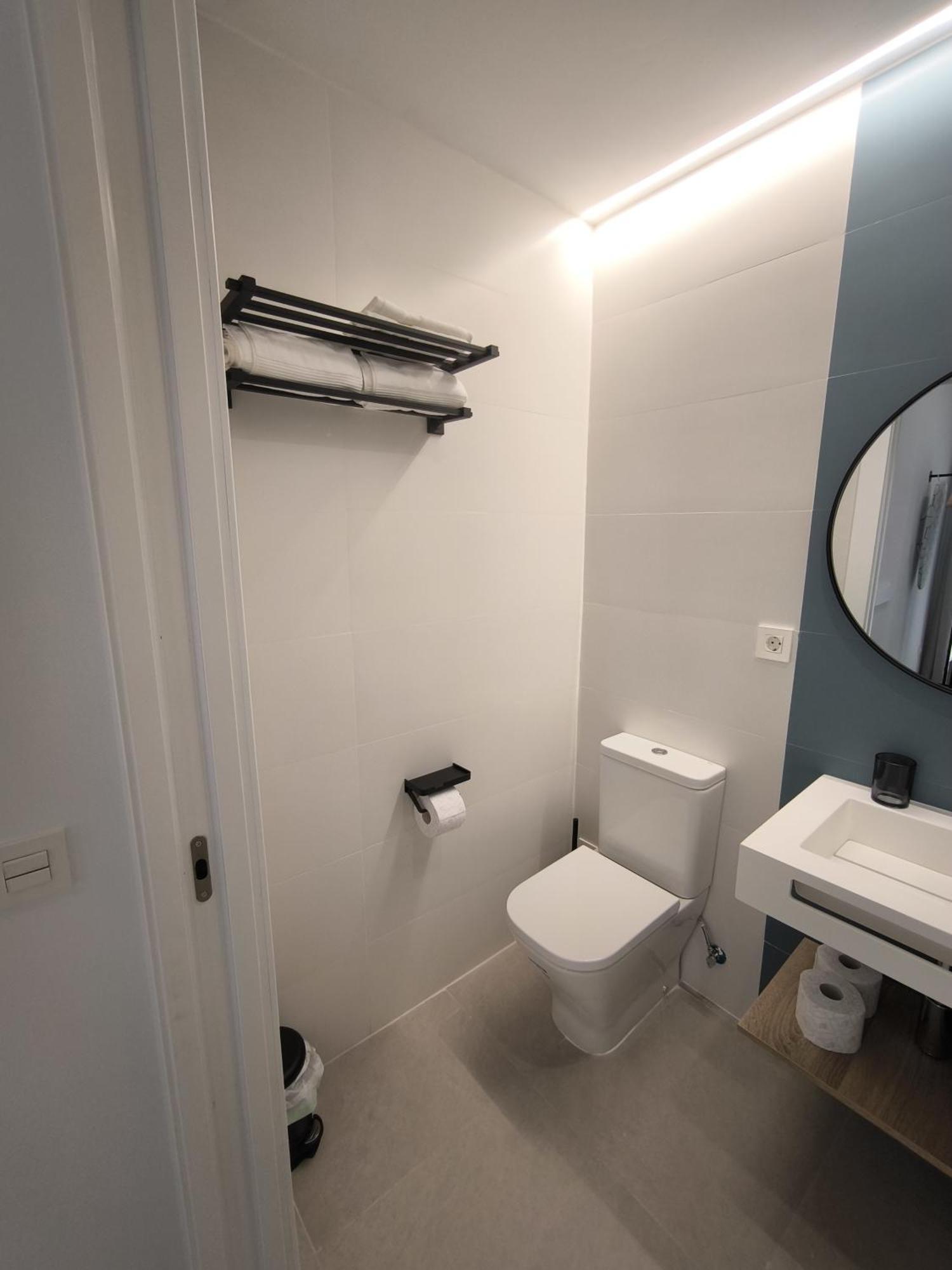 Aparthotel Capuchinos 31 à Málaga Extérieur photo