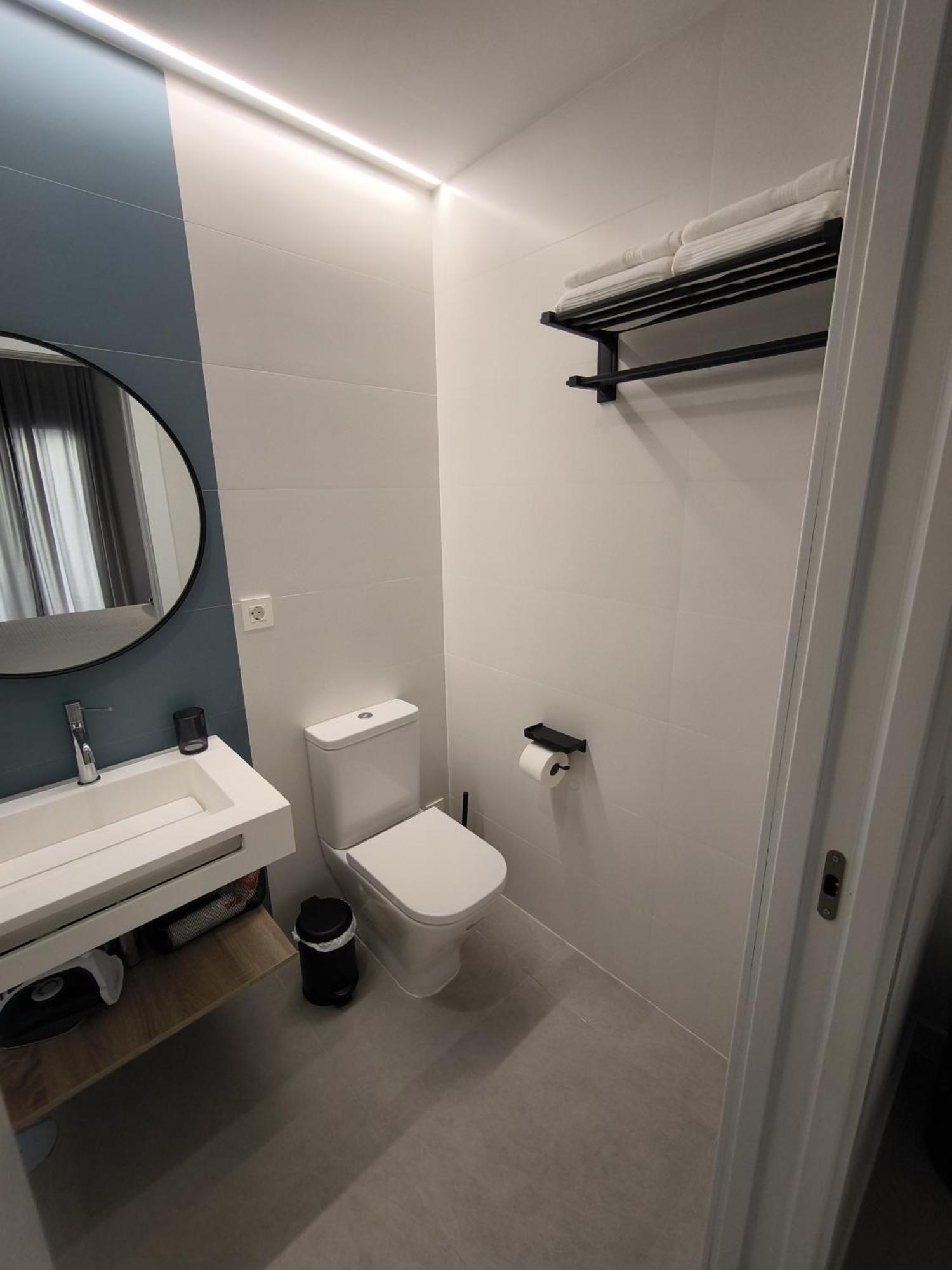 Aparthotel Capuchinos 31 à Málaga Extérieur photo
